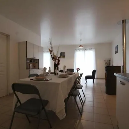 House Maison Yvonne