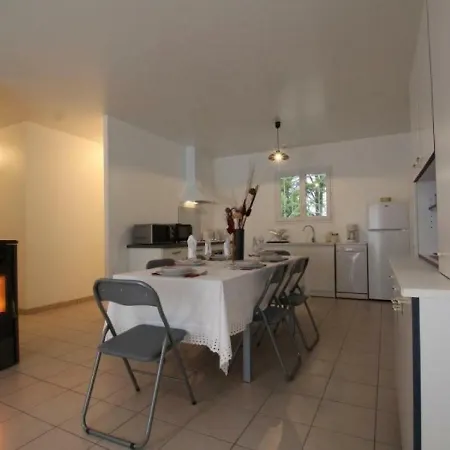House Maison Yvonne *
