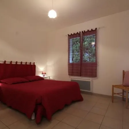 House Maison Yvonne Guiche